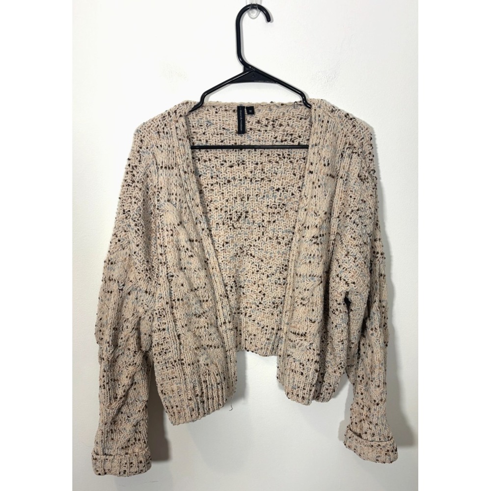 Moon & Madison Chunky Knit Cardigan Cropped Women's Medium Comfy and Warm